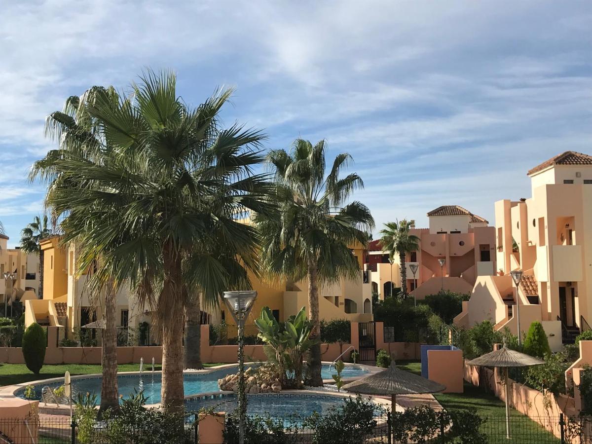 Bungalow Punta Marina Torrevieja Exterior foto