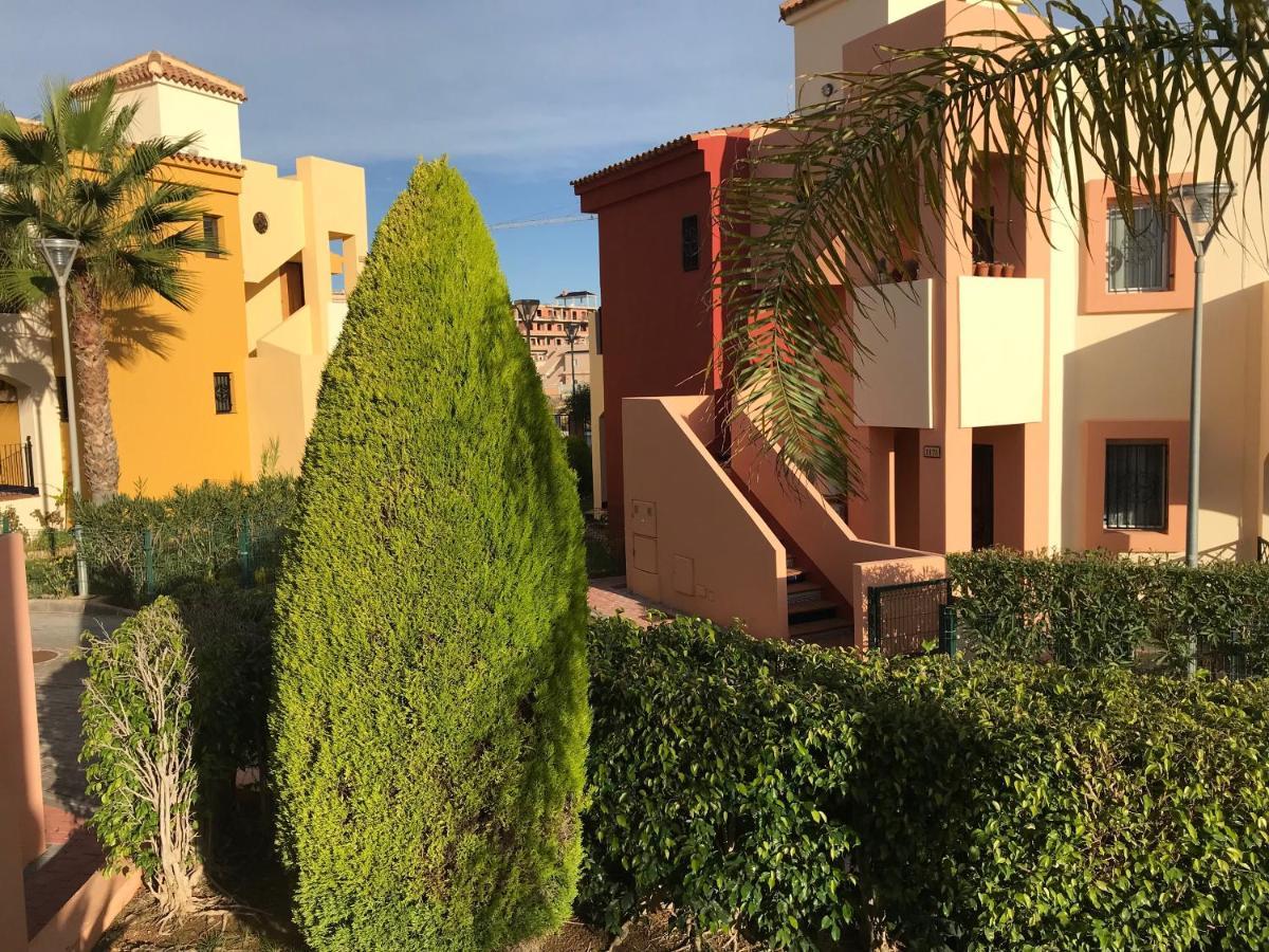 Bungalow Punta Marina Torrevieja Exterior foto