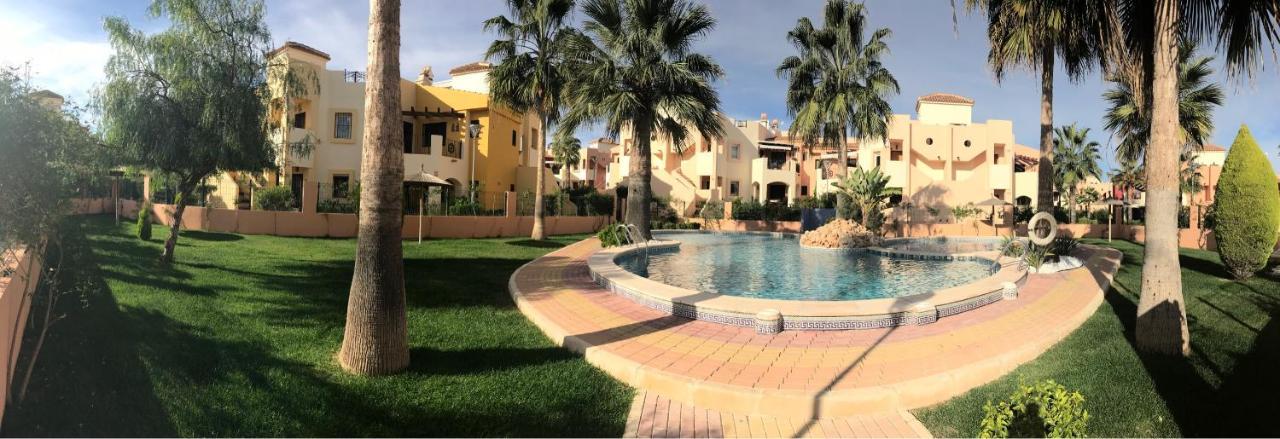 Bungalow Punta Marina Torrevieja Exterior foto